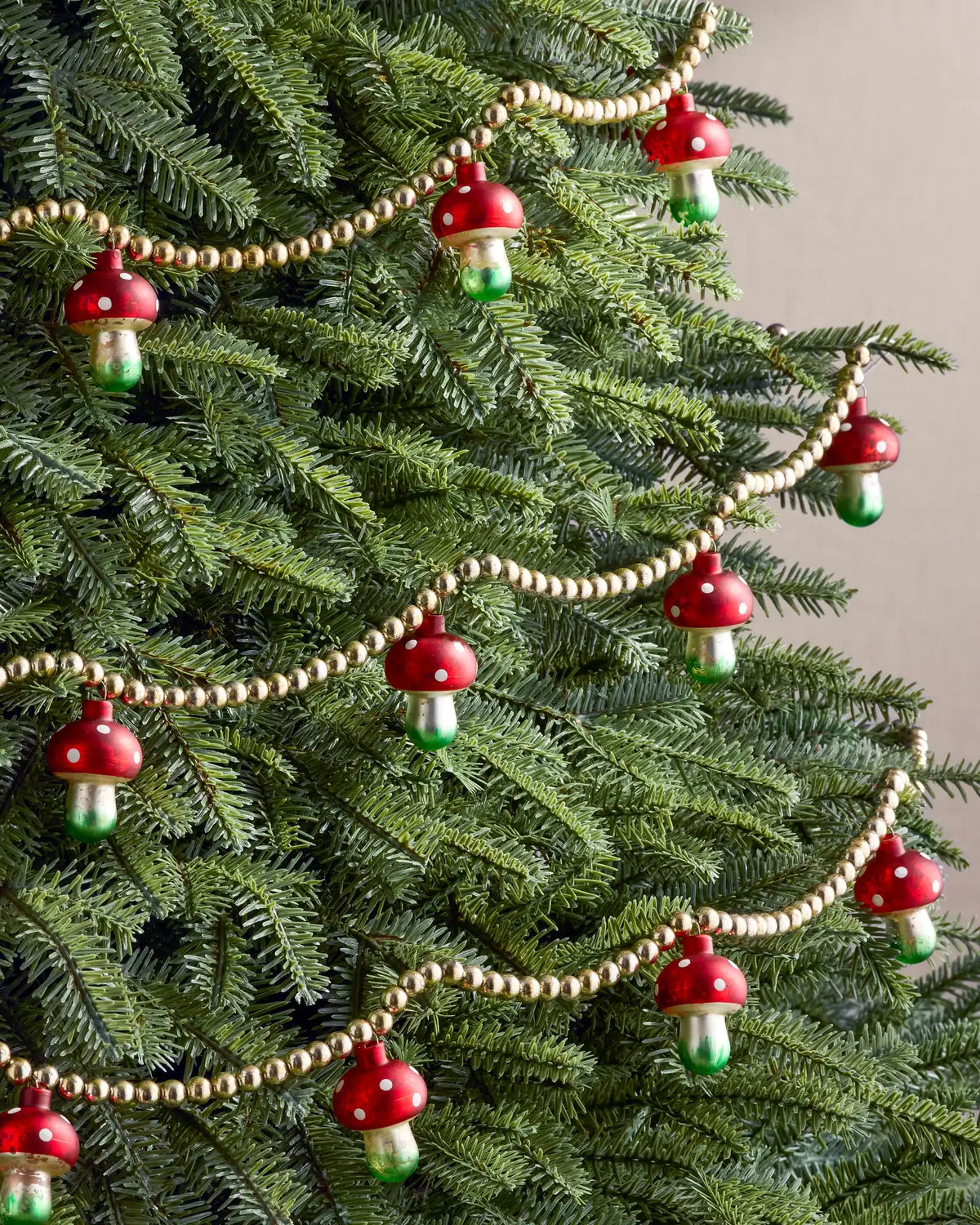 Red Woodland Mushrooms Glass Tree Garland