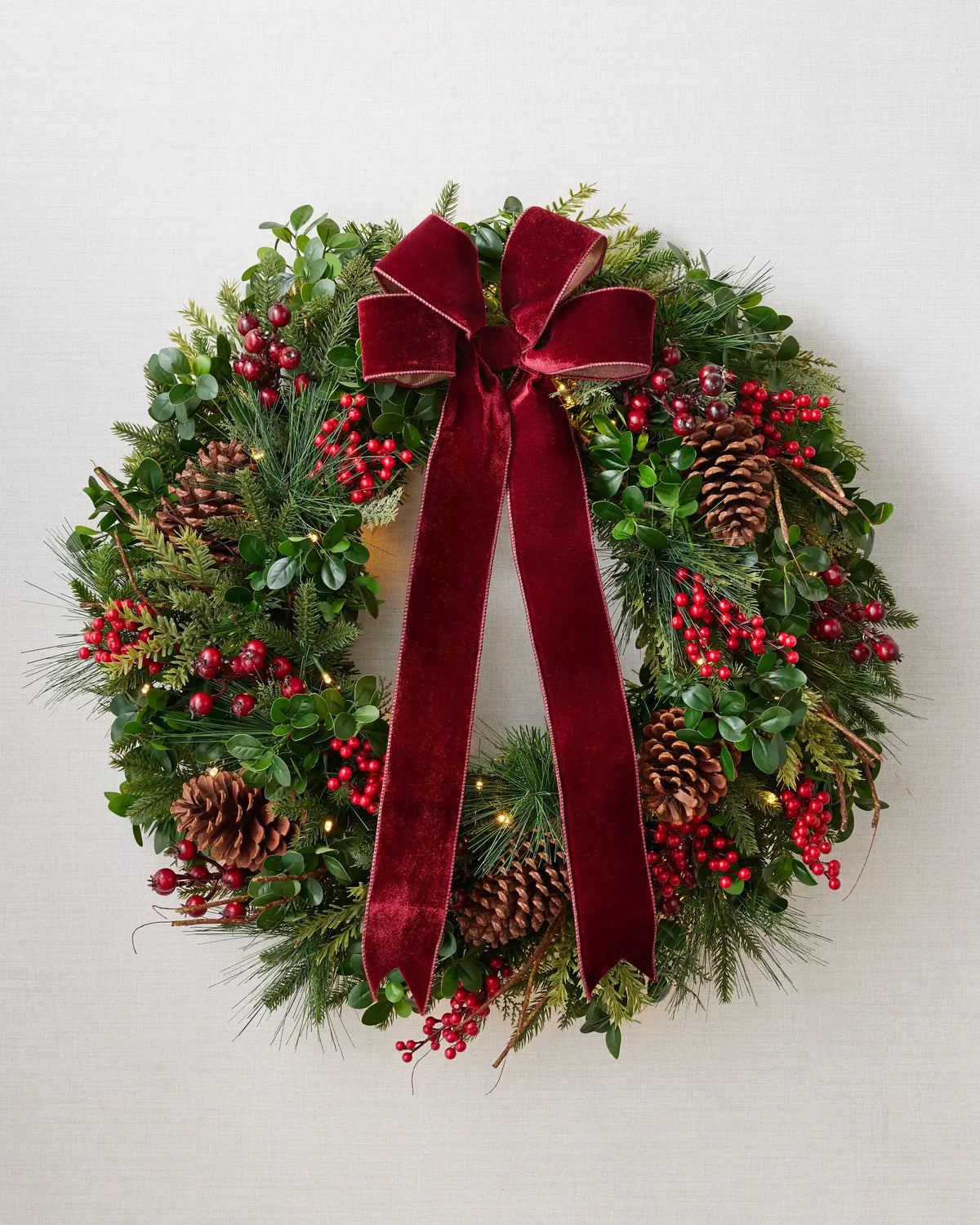 Boxwood and Berries Foliage