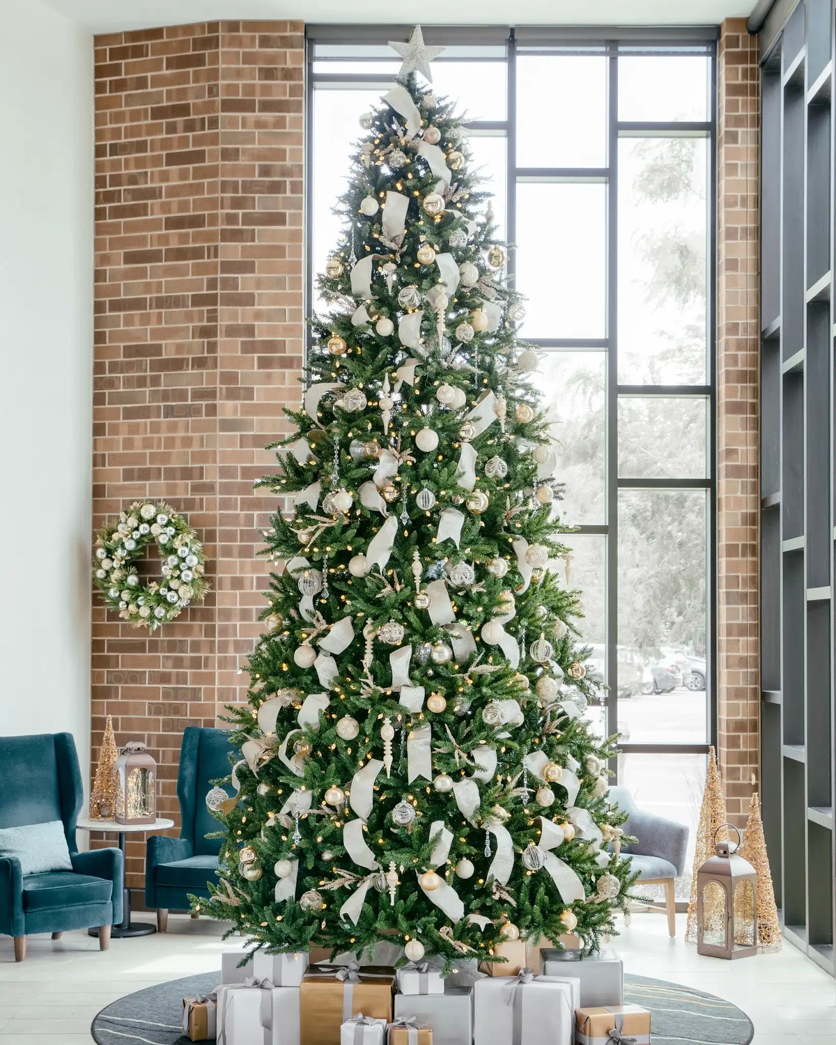 Rockefeller Pine Christmas Tree
