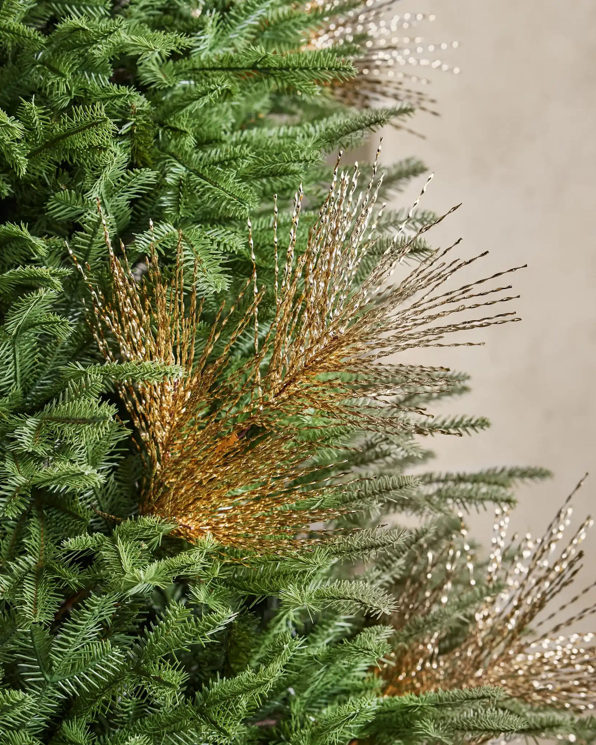 Metallic Tree Picks