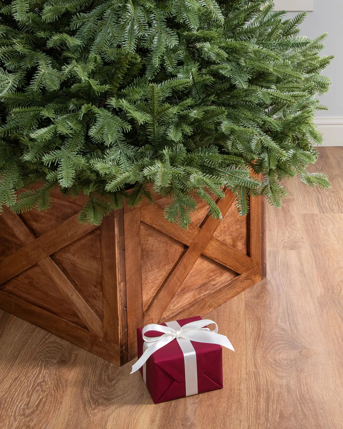Wooden Crate Christmas Tree Collars