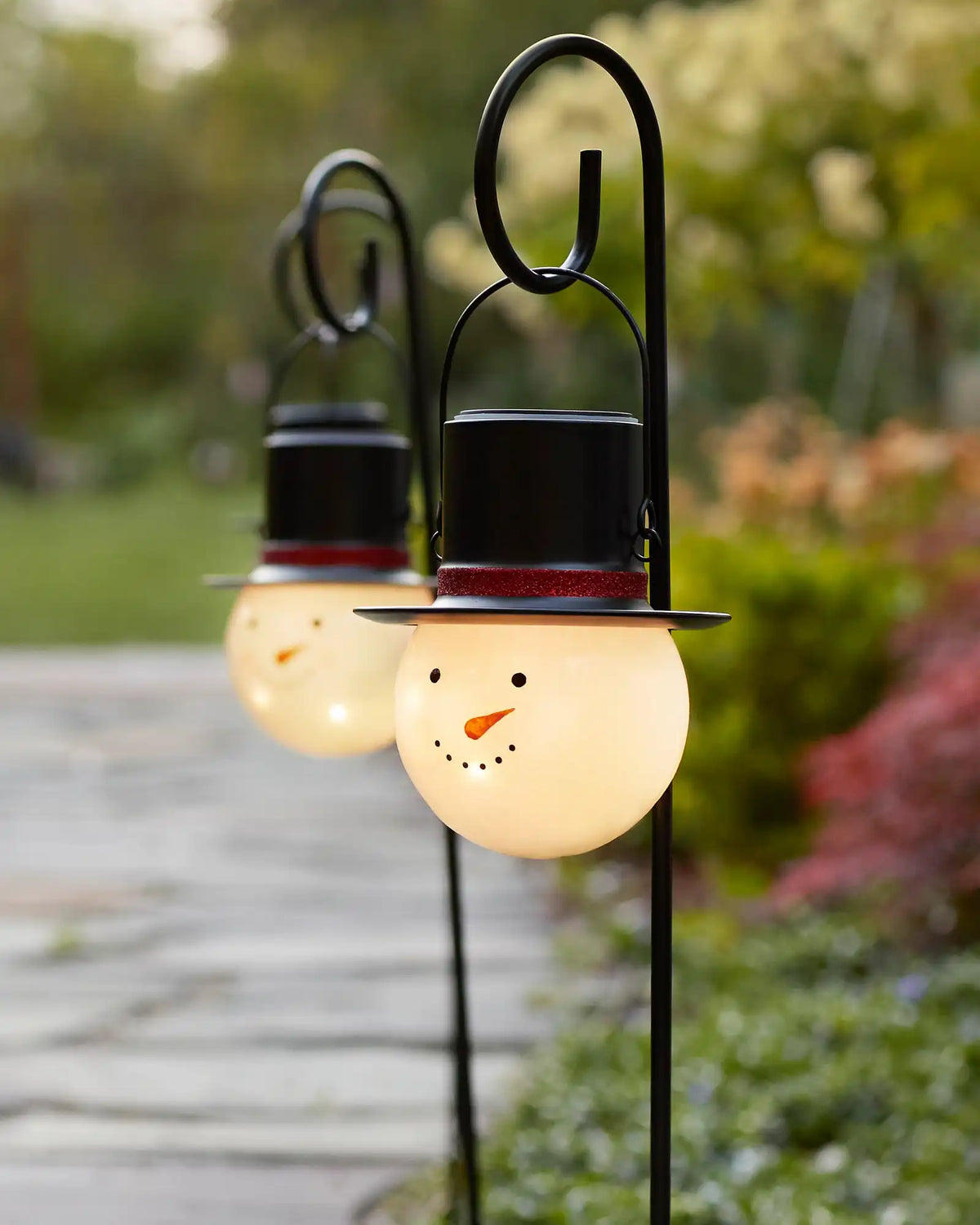 Snowman Solar-Powered Pathway Light Sets