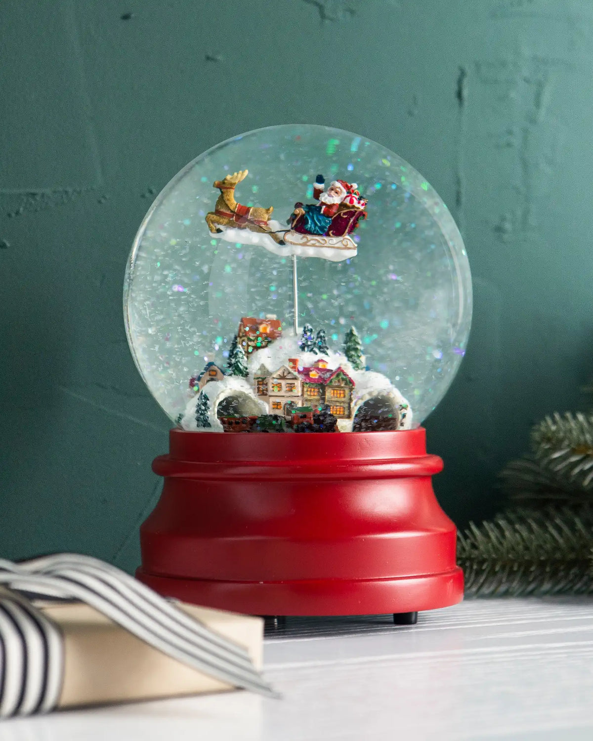 Animated Snow Globes