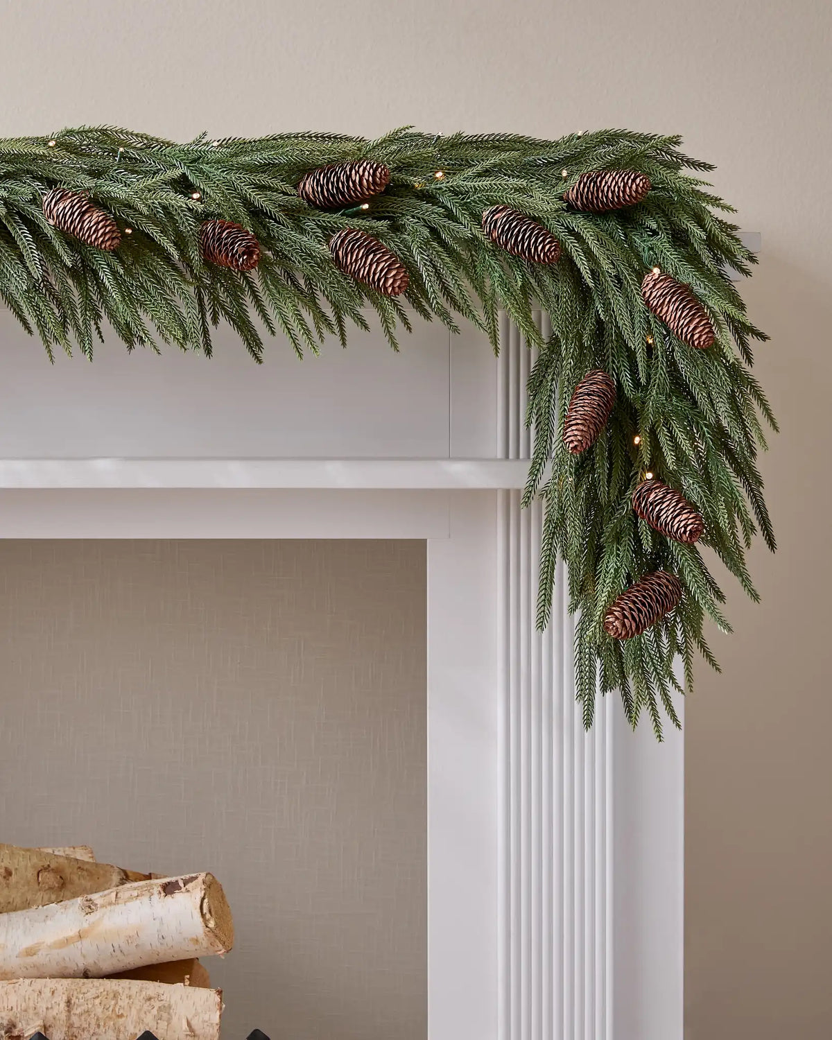 Real-Feel® Pinecone Foliage