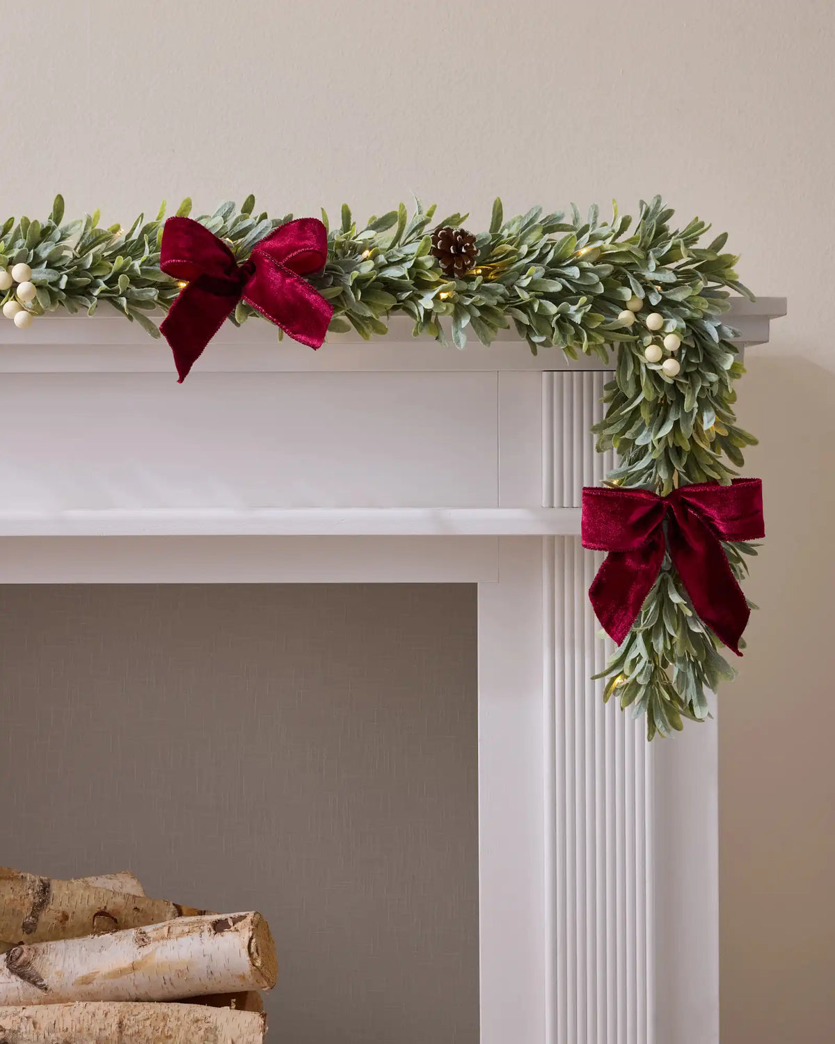 Winterberry Mistletoe Foliage