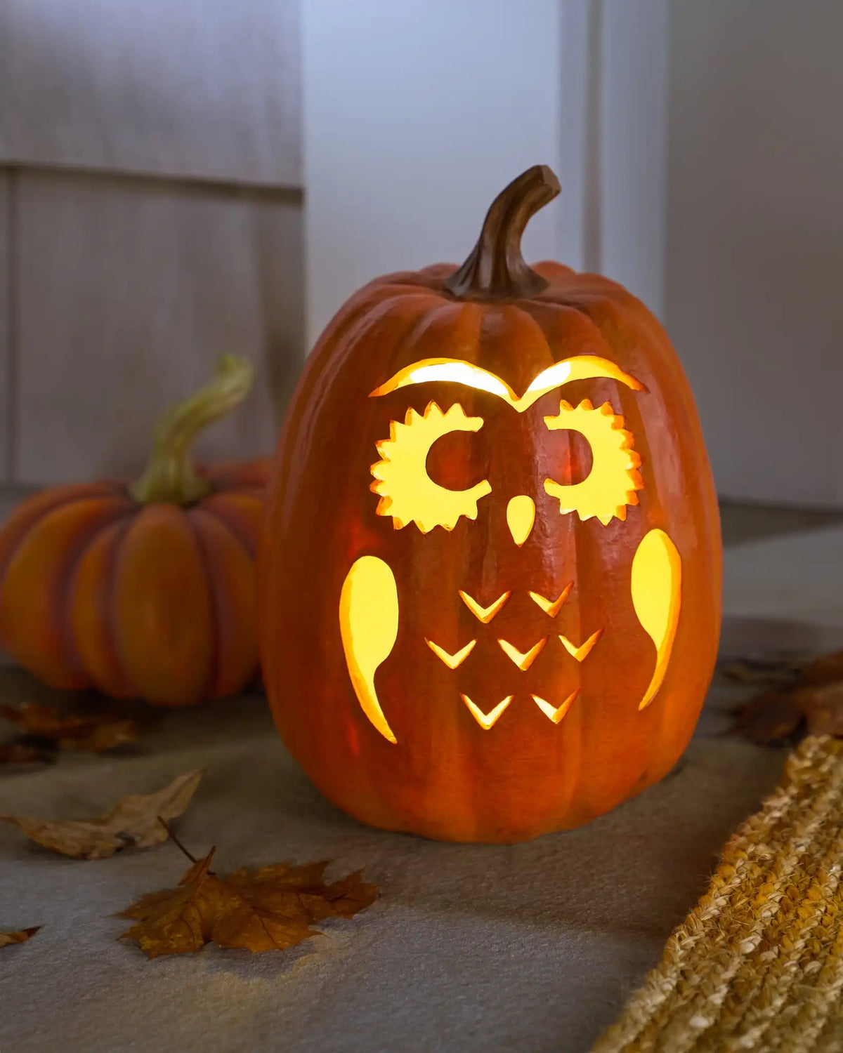Outdoor Lit Owl-o'-Lantern