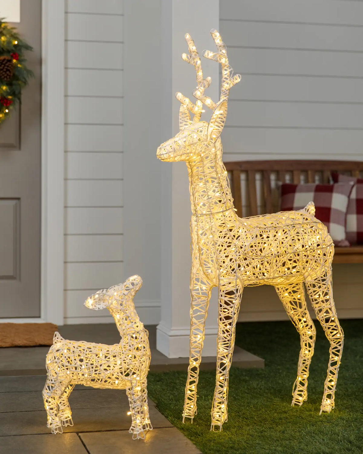 Outdoor Lit LED Wintry Wonder Friends
