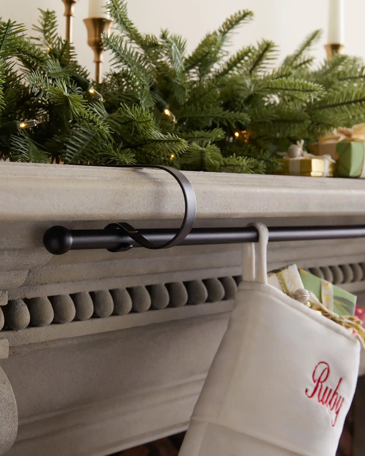 MantleClip® Stocking Rod