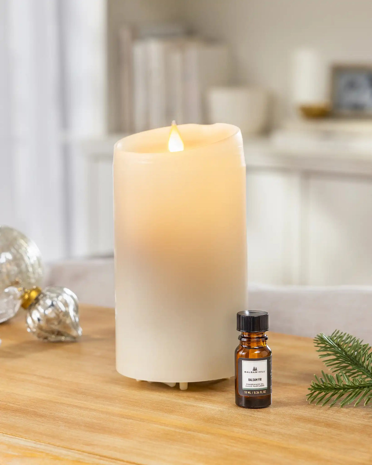 Fragrant Favorites Pillar Candle Diffuser & Essential Oils