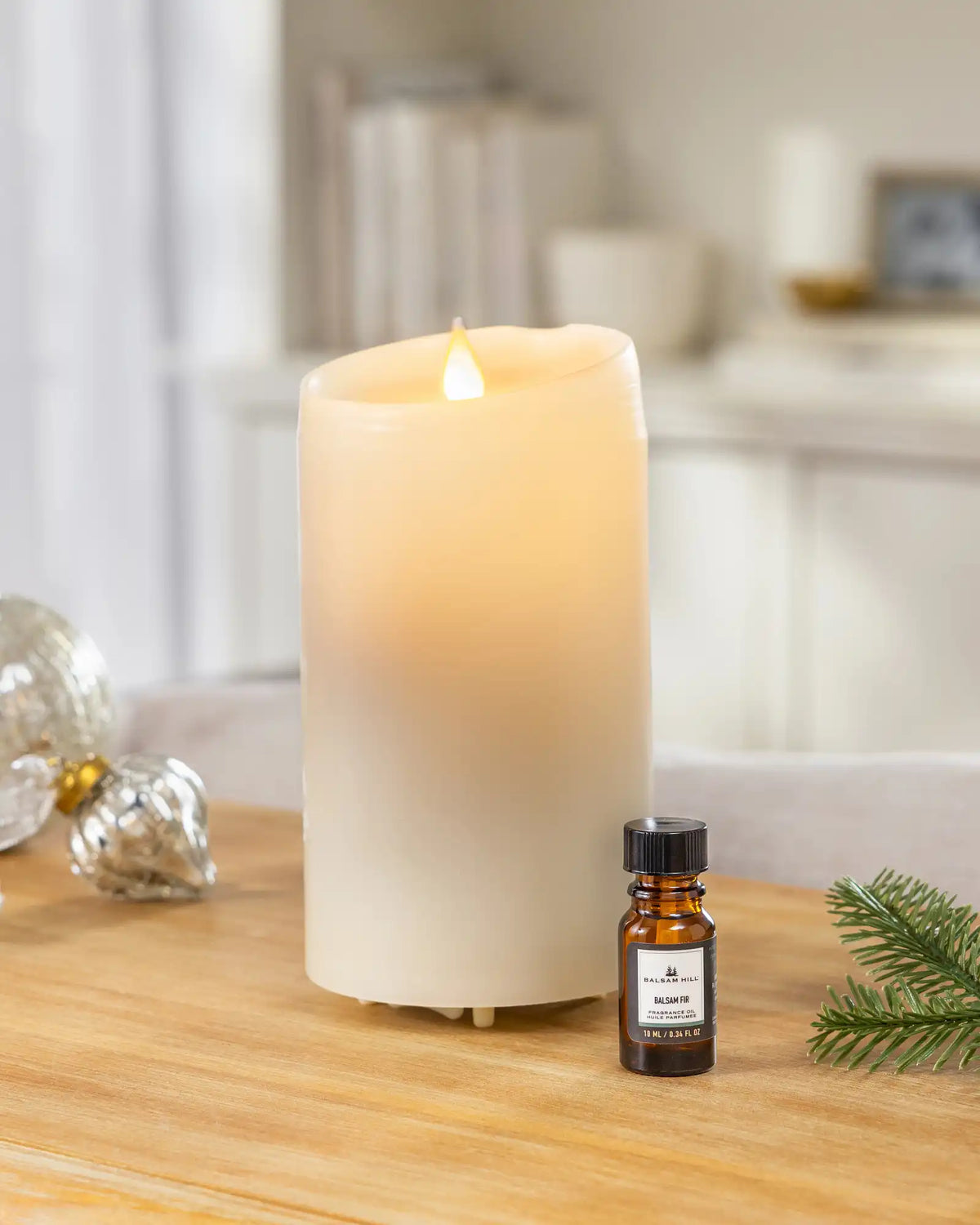 Fragrant Favorites Pillar Candle Diffuser & Essential Oils