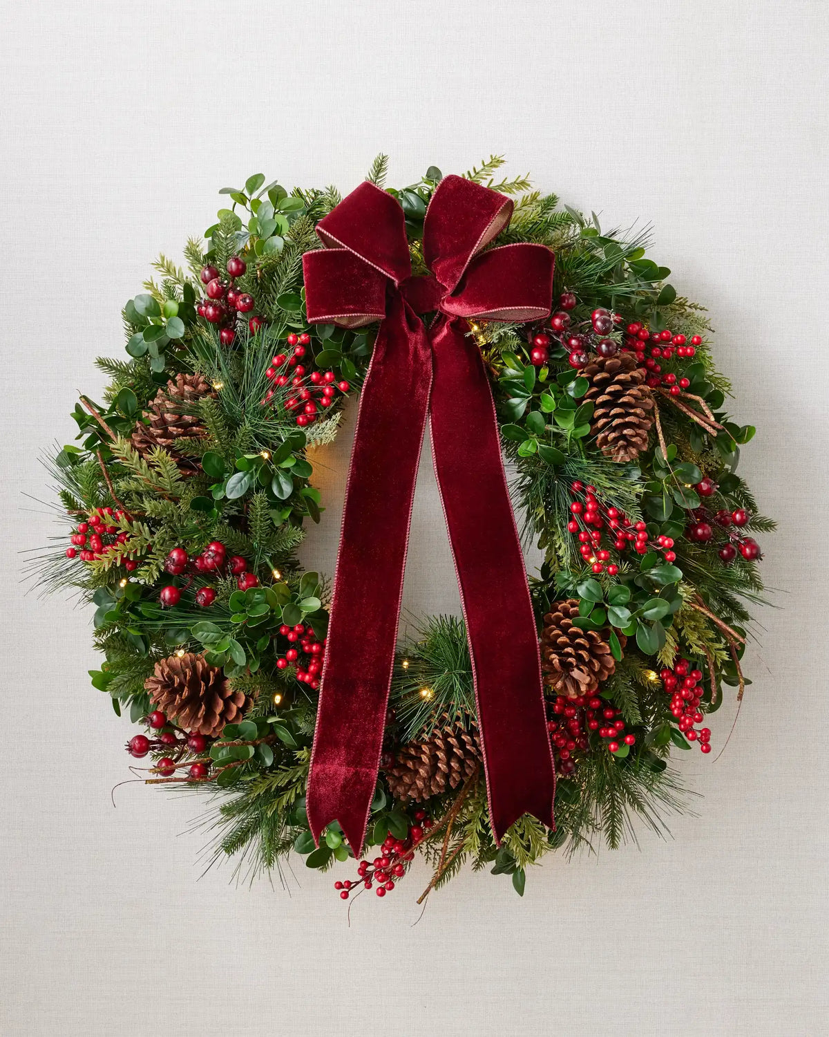 Boxwood and Berries Foliage